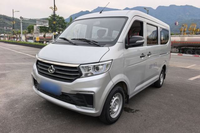 Used CHANGAN KUAYUE Xing V3 2023 1.5L Gasoline Standard Model 7-Seater Passenger Vehicle