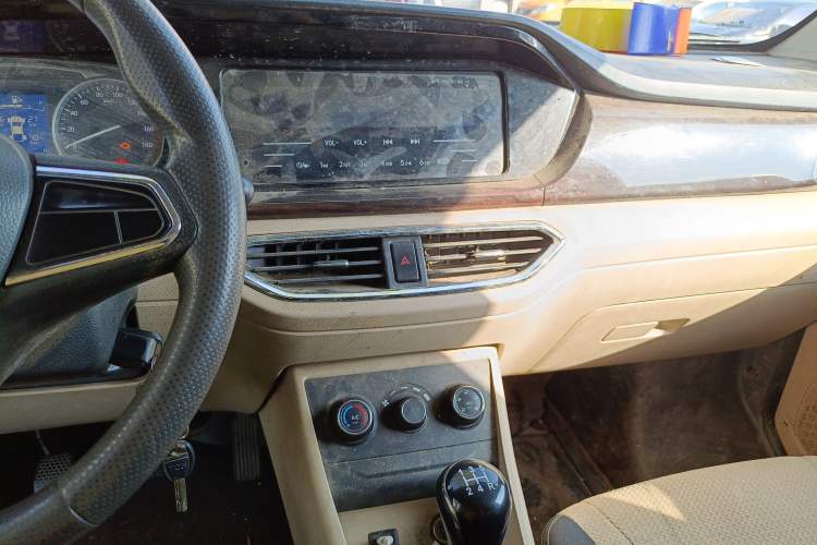 Used CHANGAN KUAYUE Xing V5 2021 1.5L 2-Seat JL473QH Audio And AC Panel