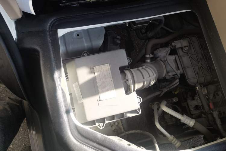 Used CHANGAN KUAYUE Xing V5 2021 1.5L Fortune-Attracting Edition Comfort Model JL473QH Engine Bay Right