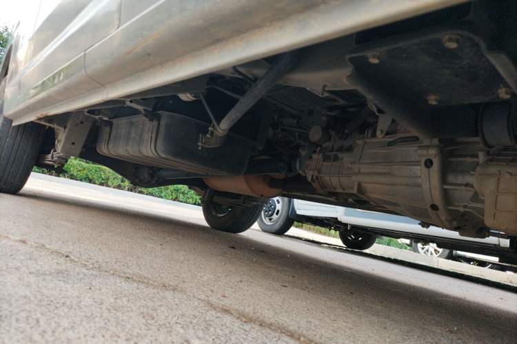 Used CHANGAN KUAYUE Xing V5 2021 1.5L Jinbao Edition Comfort Version JL473QH Chassis Front Right