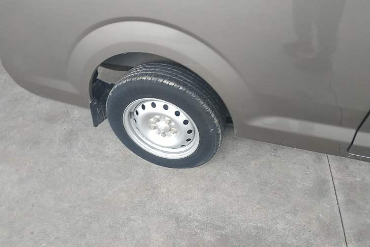Used CHANGAN KUAYUE Xing V5 2021 1.5L Jinbao Edition Comfort Version JL473QH Right Rear Wheel Hub