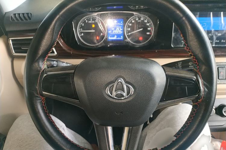 Used CHANGAN KUAYUE Xing V5 2021 1.5L Jinbao Edition Comfort Version JL473QH Steering Wheel