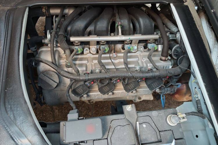 Used CHANGAN KUAYUE Xing V5 2021 1.6L Fortune-Attracting Deluxe Model DAM16KR Engine Bay
