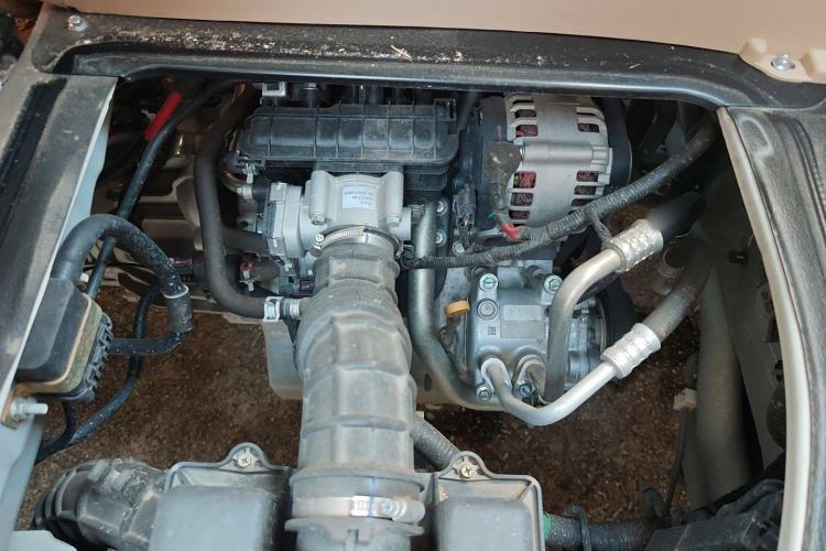 Used CHANGAN KUAYUE Xing V5 2021 1.6L Fortune-Attracting Deluxe Model DAM16KR Engine Bay Left