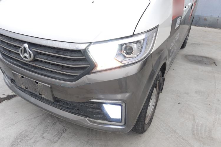 Used CHANGAN KUAYUE Xing V5 2021 1.5L Jinbao Edition Comfort Version JL473QH Left Front Headlight