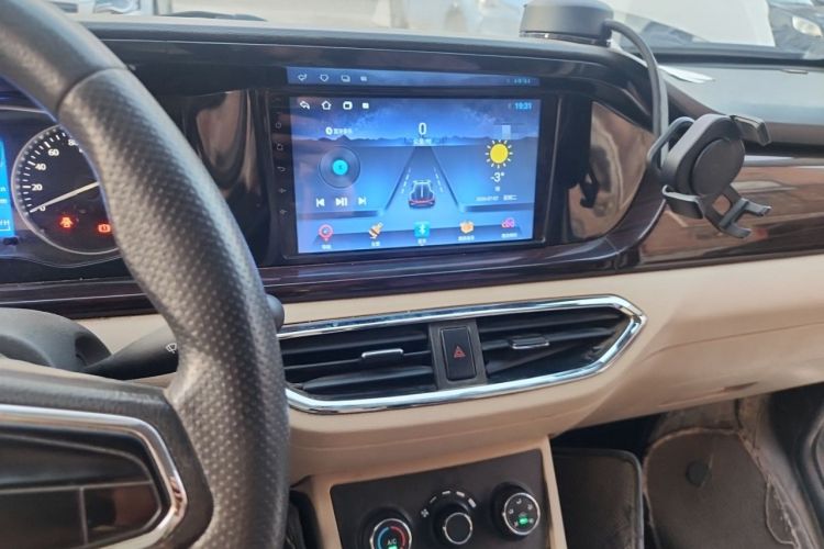 Used CHANGAN KUAYUE Xing V5 2021 1.6L Jinbao Edition Luxury Version DAM16KR Audio And AC Panel
