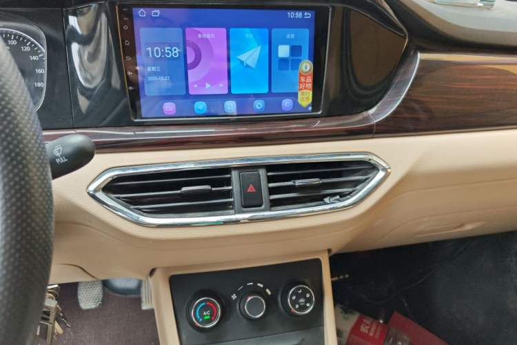Used CHANGAN KUAYUE Xing V5 2021 1.5L Fortune-Attracting Deluxe Model JL473QH Audio And AC Panel