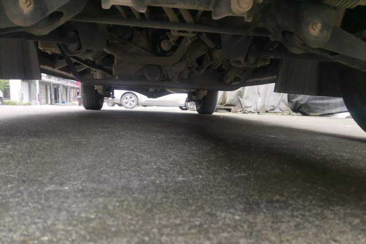 Used CHANGAN KUAYUE Xing V5 2021 1.6L Jinbao Edition Luxury Version DAM16KR Chassis Front