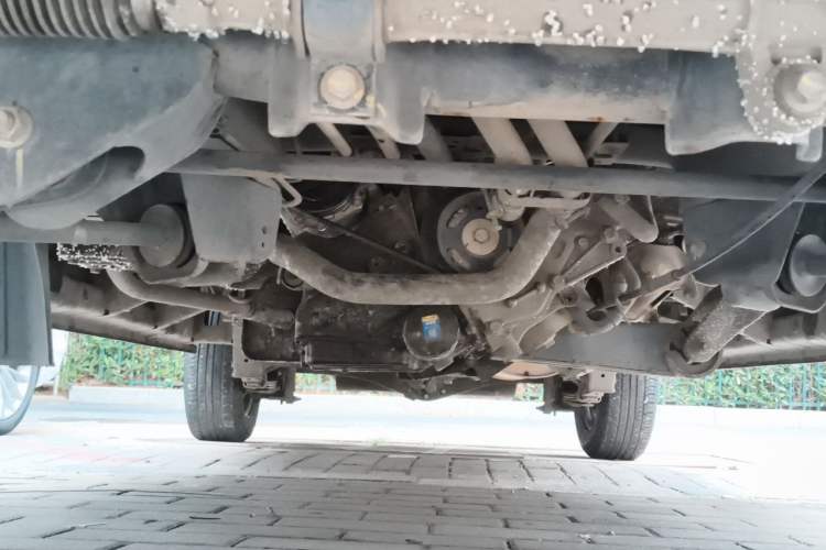 Used CHANGAN KUAYUE Xing V5 2021 1.6L Jinbao Edition Comfort Version DAM16KR Chassis Front