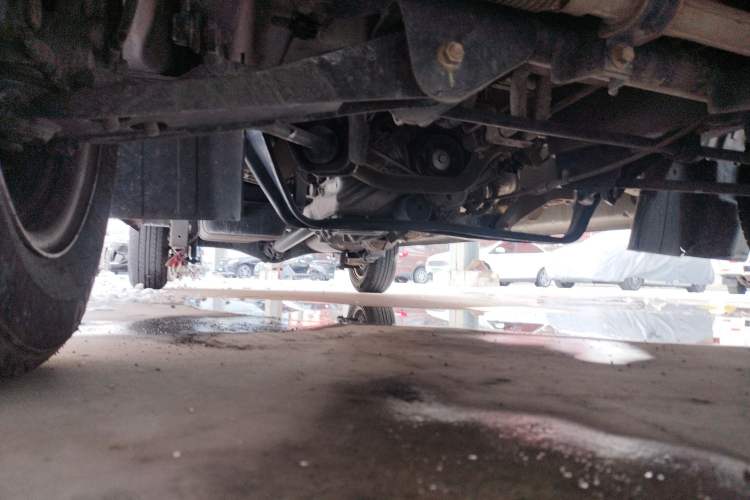 Used CHANGAN KUAYUE Xing V5 2021 1.5L 2-Seat JL473QH Chassis Front Right