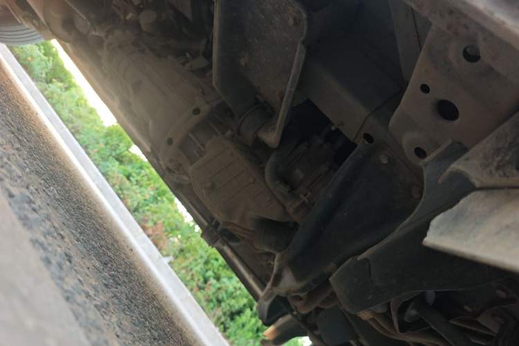 Used CHANGAN KUAYUE Xing V5 2021 1.5L Jinbao Edition Luxury Version JL473QH Chassis Front Right