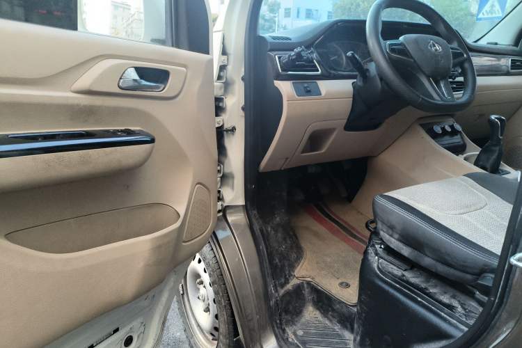 Used CHANGAN KUAYUE Xing V5 2021 1.6L Fortune-Attracting Edition Comfort Model DAM16KR Driver Seat