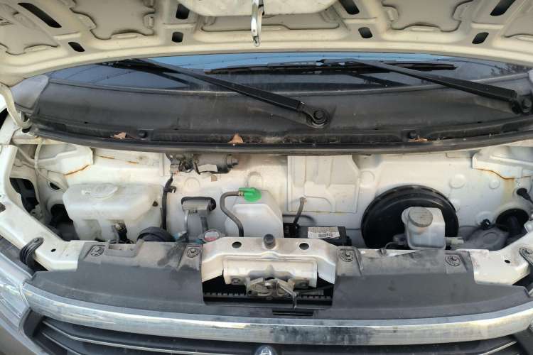 Used CHANGAN KUAYUE Xing V5 2021 1.6L Fortune-Attracting Edition Comfort Model DAM16KR Engine Bay