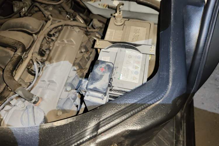 Used CHANGAN KUAYUE Xing V5 2021 1.5L Jinbao Edition Comfort Version JL473QH Engine Bay Left