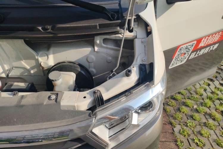 Used CHANGAN KUAYUE Xing V5 2021 1.5L Jinbao Edition Comfort Version JL473QH Engine Bay Left