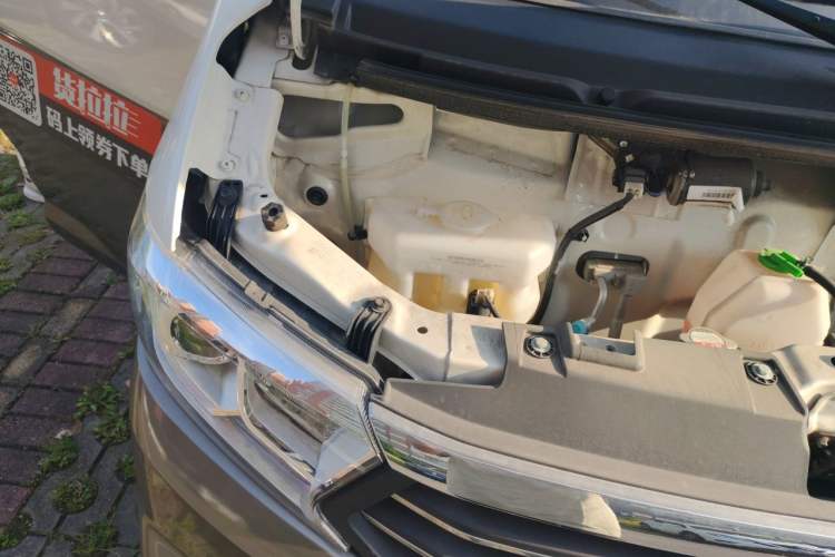Used CHANGAN KUAYUE Xing V5 2021 1.5L Jinbao Edition Comfort Version JL473QH Engine Bay Right