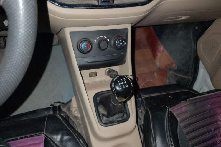 Used CHANGAN KUAYUE Xing V5 2021 1.5L Jinbao Edition Comfort Version JL473QH Gear Lever