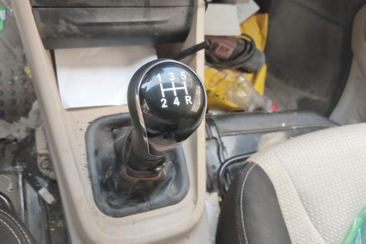 Used CHANGAN KUAYUE Xing V5 2021 1.6L Jinbao Edition Comfort Version DAM16KR Gear Lever