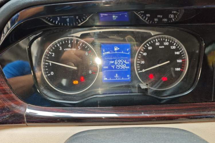 Used CHANGAN KUAYUE Xing V5 2021 1.6L Jinbao Edition Luxury Version DAM16KR Instrument Cluster