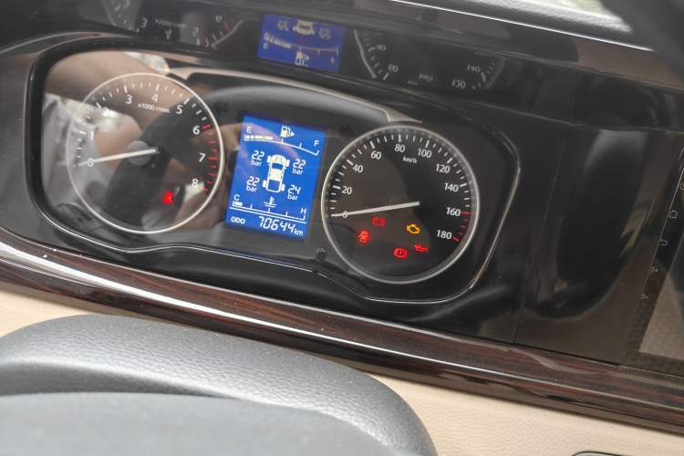 Used CHANGAN KUAYUE Xing V5 2021 1.5L Fortune-Attracting Deluxe Model JL473QH Instrument Cluster