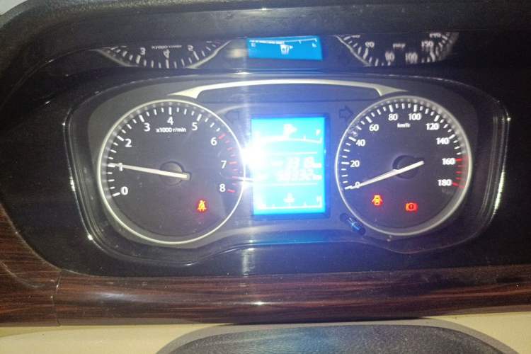 Used CHANGAN KUAYUE Xing V5 2021 1.6L Jinbao Edition Luxury Version DAM16KR Instrument Cluster