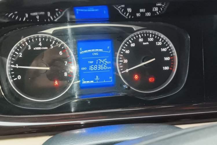 Used CHANGAN KUAYUE Xing V5 2021 1.6L Jinbao Edition Comfort Version DAM16KR Instrument Cluster