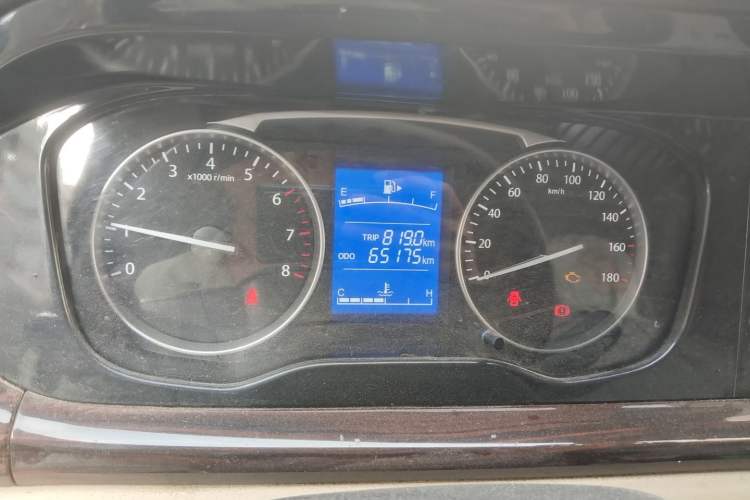 Used CHANGAN KUAYUE Xing V5 2021 1.6L Jinbao Edition Comfort Version DAM16KR Instrument Cluster