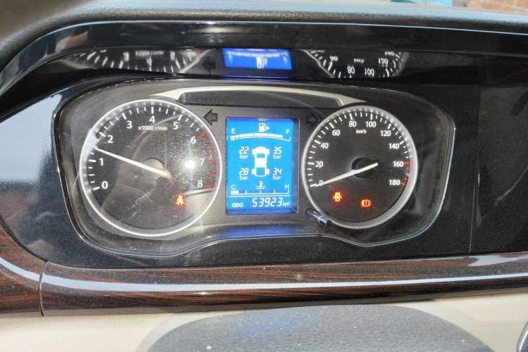 Used CHANGAN KUAYUE Xing V5 2021 1.5L Fortune-Attracting Edition Comfort Model JL473QH Instrument Cluster