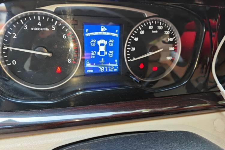 Used CHANGAN KUAYUE Xing V5 2021 1.6L Fortune-Attracting Edition Comfort Model DAM16KR Odometer Close Up
