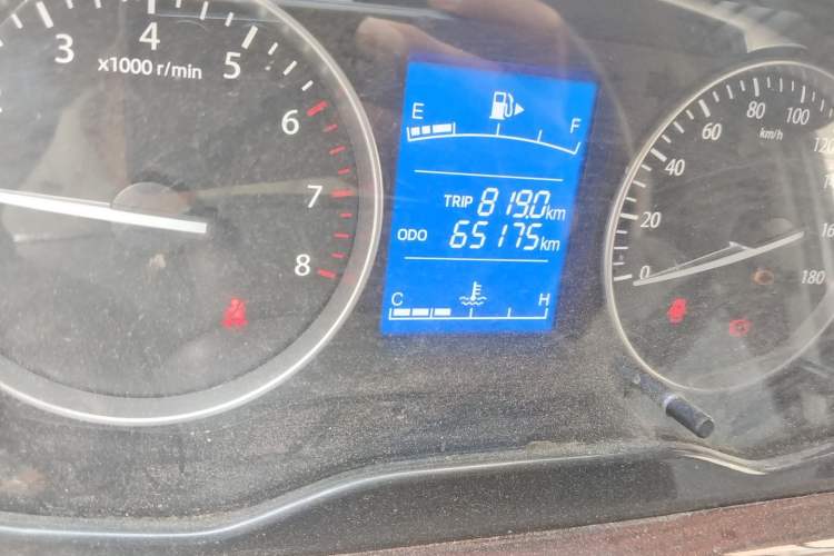 Used CHANGAN KUAYUE Xing V5 2021 1.6L Jinbao Edition Comfort Version DAM16KR Odometer Close Up