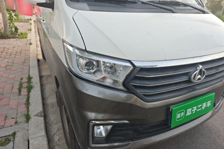 Used CHANGAN KUAYUE Xing V5 2021 1.5L Jinbao Edition Luxury Version JL473QH Right Front Headlight