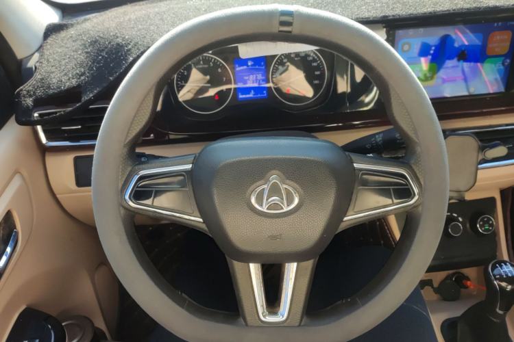 Used CHANGAN KUAYUE Xing V5 2021 1.5L Jinbao Edition Comfort Version JL473QH Steering Wheel