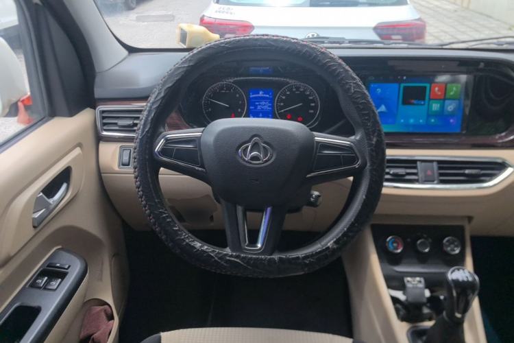 Used CHANGAN KUAYUE Xing V5 2021 1.5L Fortune-Attracting Deluxe Model JL473QH Steering Wheel