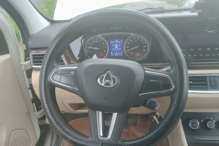 Used CHANGAN KUAYUE Xing V5 2021 1.5L Fortune-Attracting Deluxe Model JL473QH Steering Wheel