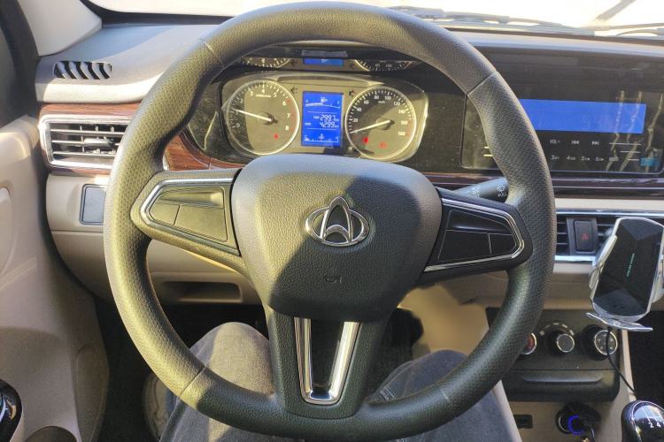 Used CHANGAN KUAYUE Xing V5 2021 1.5L Jinbao Edition Comfort Version JL473QH Steering Wheel