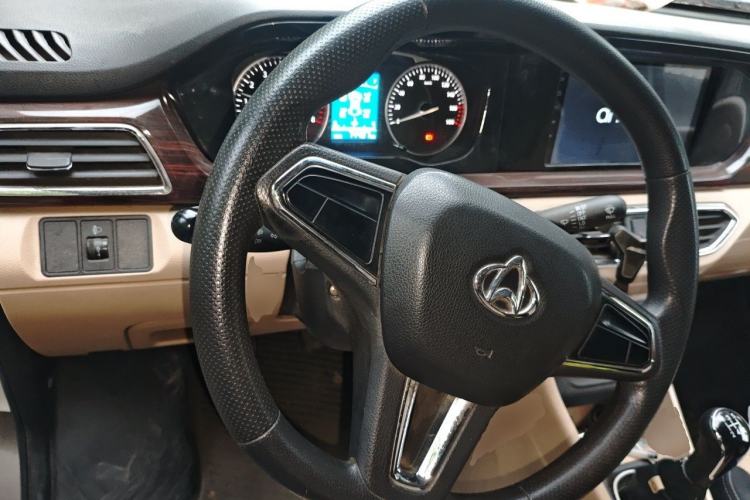 Used CHANGAN KUAYUE Xing V5 2021 1.5L Jinbao Edition Comfort Version JL473QH Steering Wheel