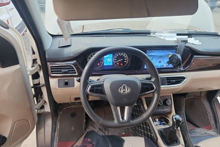 Used CHANGAN KUAYUE Xing V5 2021 1.6L Jinbao Edition Luxury Version DAM16KR Steering Wheel