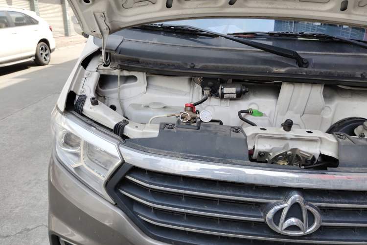 Used CHANGAN KUAYUE Xing V5 2021 1.6L Fortune-Attracting Edition Comfort Model DAM16KR Engine Bay Right