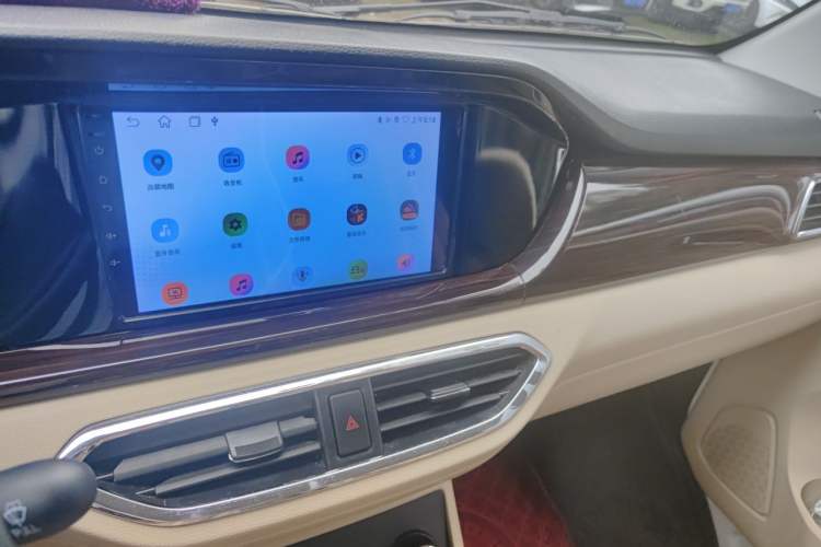 Used CHANGAN KUAYUE Xing V5 2021 1.6L Fortune-Attracting Edition Comfort Model DAM16KR Audio And AC Panel