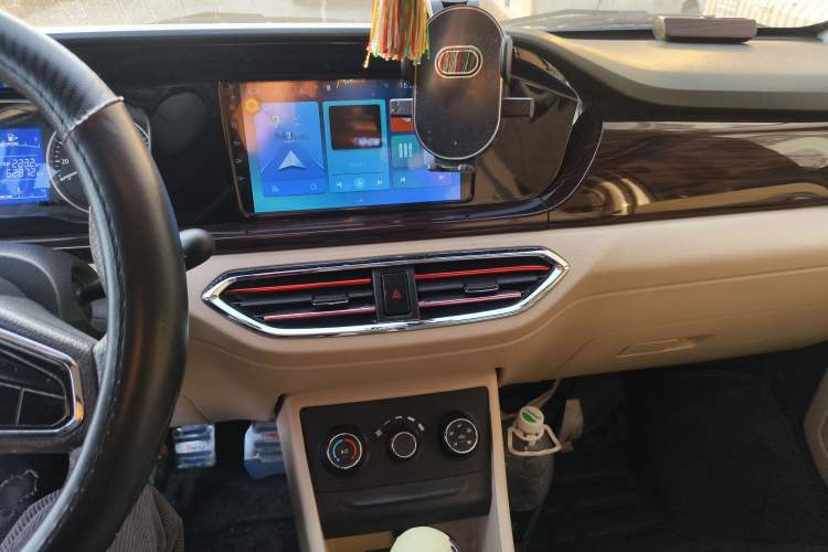 Used CHANGAN KUAYUE Xing V5 2021 1.5L Fortune-Attracting Deluxe Model JL473QH Audio And AC Panel