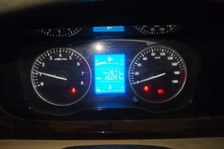 Used CHANGAN KUAYUE Xing V5 2021 1.6L Jinbao Edition Luxury Version DAM16KR Instrument Cluster
