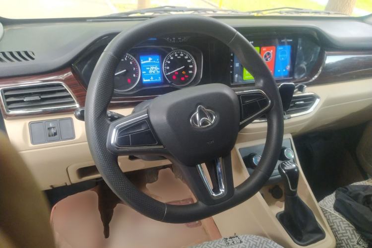 Used CHANGAN KUAYUE Xing V5 2021 1.6L Jinbao Edition Luxury Version DAM16KR Steering Wheel