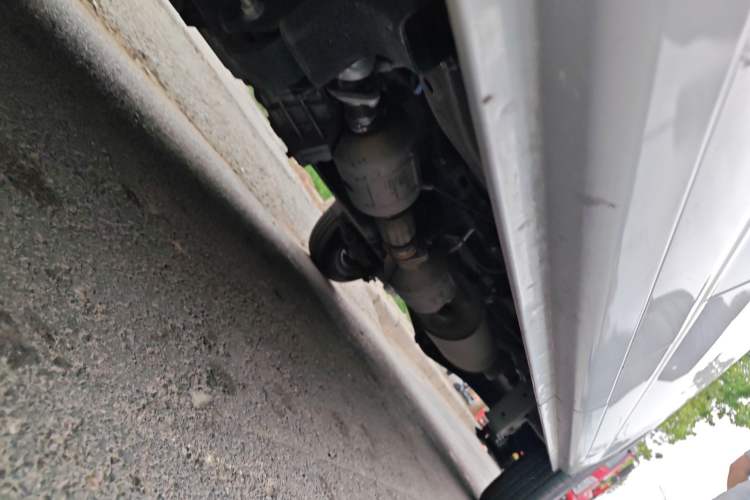 Used CHANGAN KUAYUE Xing V5 2021 1.6L Fortune-Attracting Deluxe Model DAM16KR Chassis Front Left
