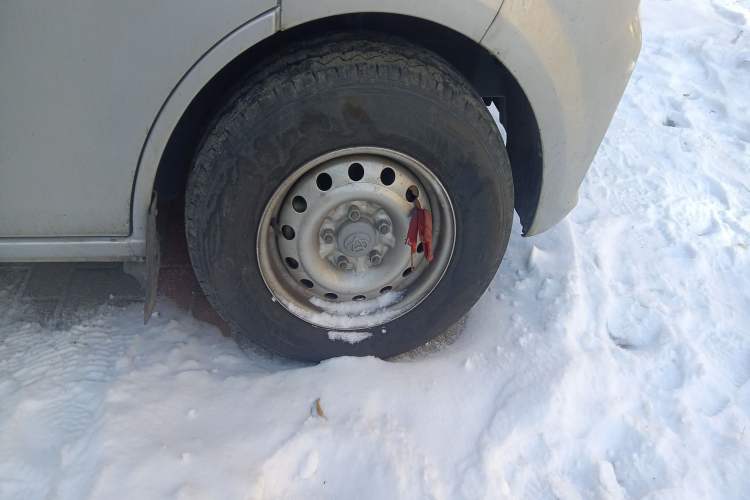 Used CHANGAN KUAYUE Xing V5 2021 1.6L Fortune-Attracting Edition Comfort Model DAM16KR Right Front Wheel Hub