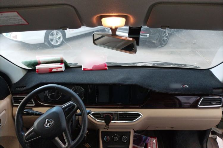 Used CHANGAN KUAYUE Xing V5 2021 1.5L Jinbao Edition Comfort Version JL473QH Center Console