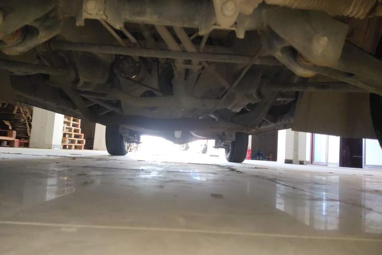 Used CHANGAN KUAYUE Xing V5 2021 1.5L Jinbao Edition Luxury Version JL473QH Chassis Front