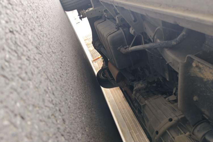 Used CHANGAN KUAYUE Xing V5 2021 1.5L Jinbao Edition Comfort Version JL473QH Chassis Front Right