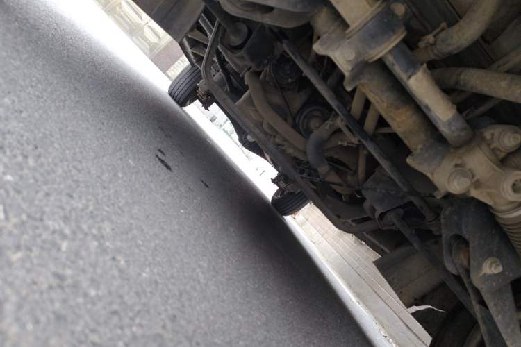 Used CHANGAN KUAYUE Xing V5 2021 1.5L Jinbao Edition Comfort Version JL473QH Chassis Front