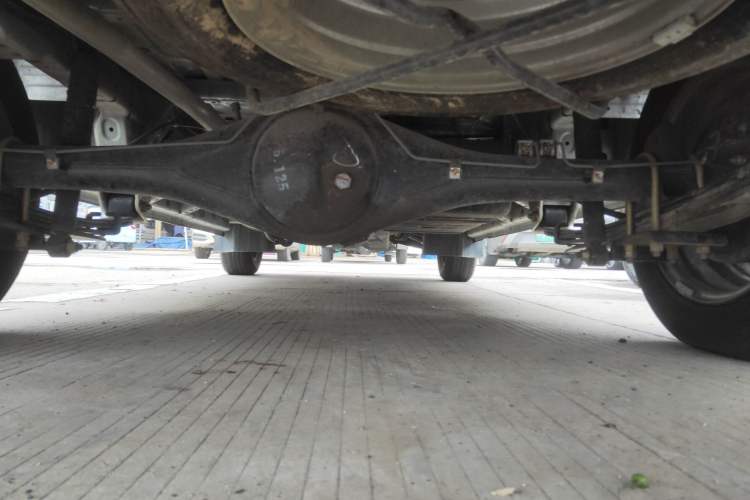 Used CHANGAN KUAYUE Xing V5 2021 1.5L Jinbao Edition Comfort Version JL473QH Chassis Rear