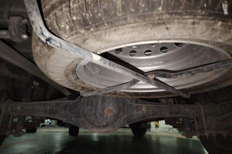 Used CHANGAN KUAYUE Xing V5  Chassis Rear